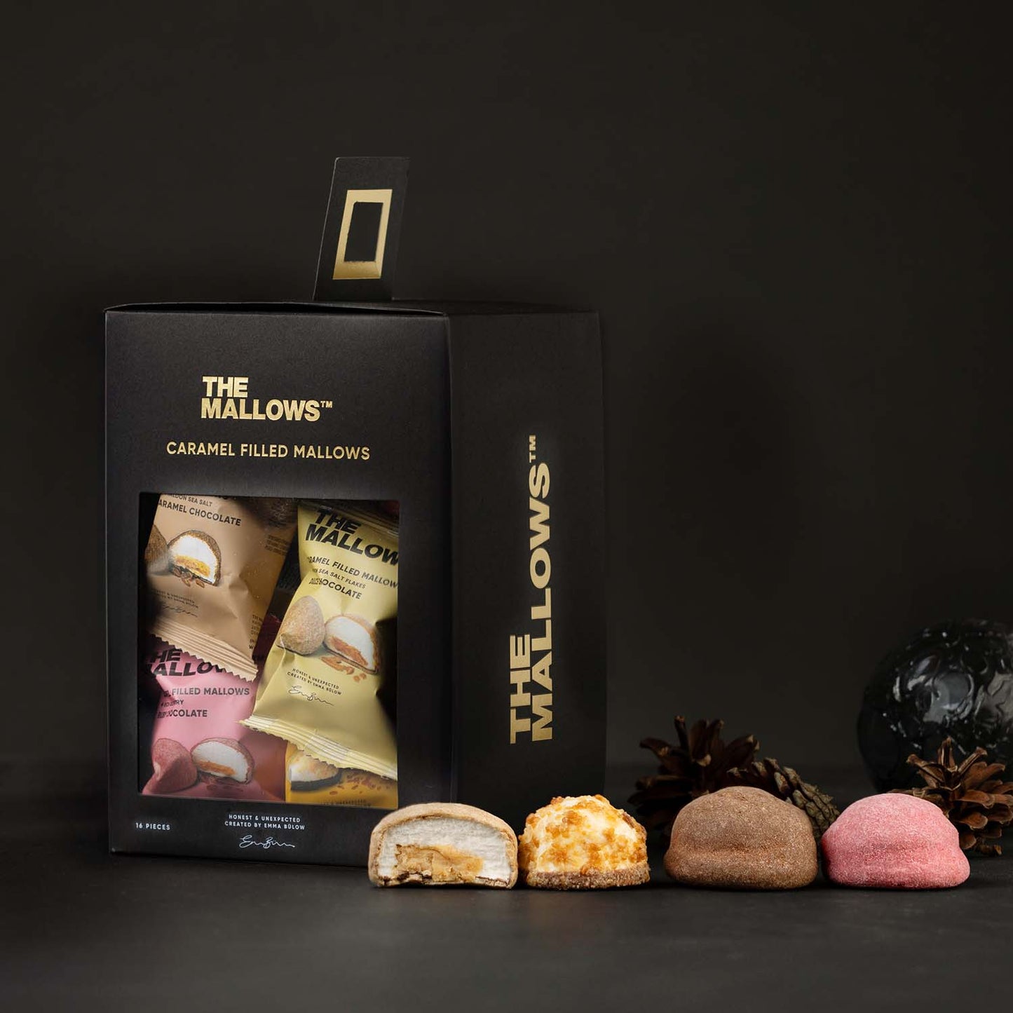 CARAMEL FILLED MALLOWS GIFT BOX - 16 PCS